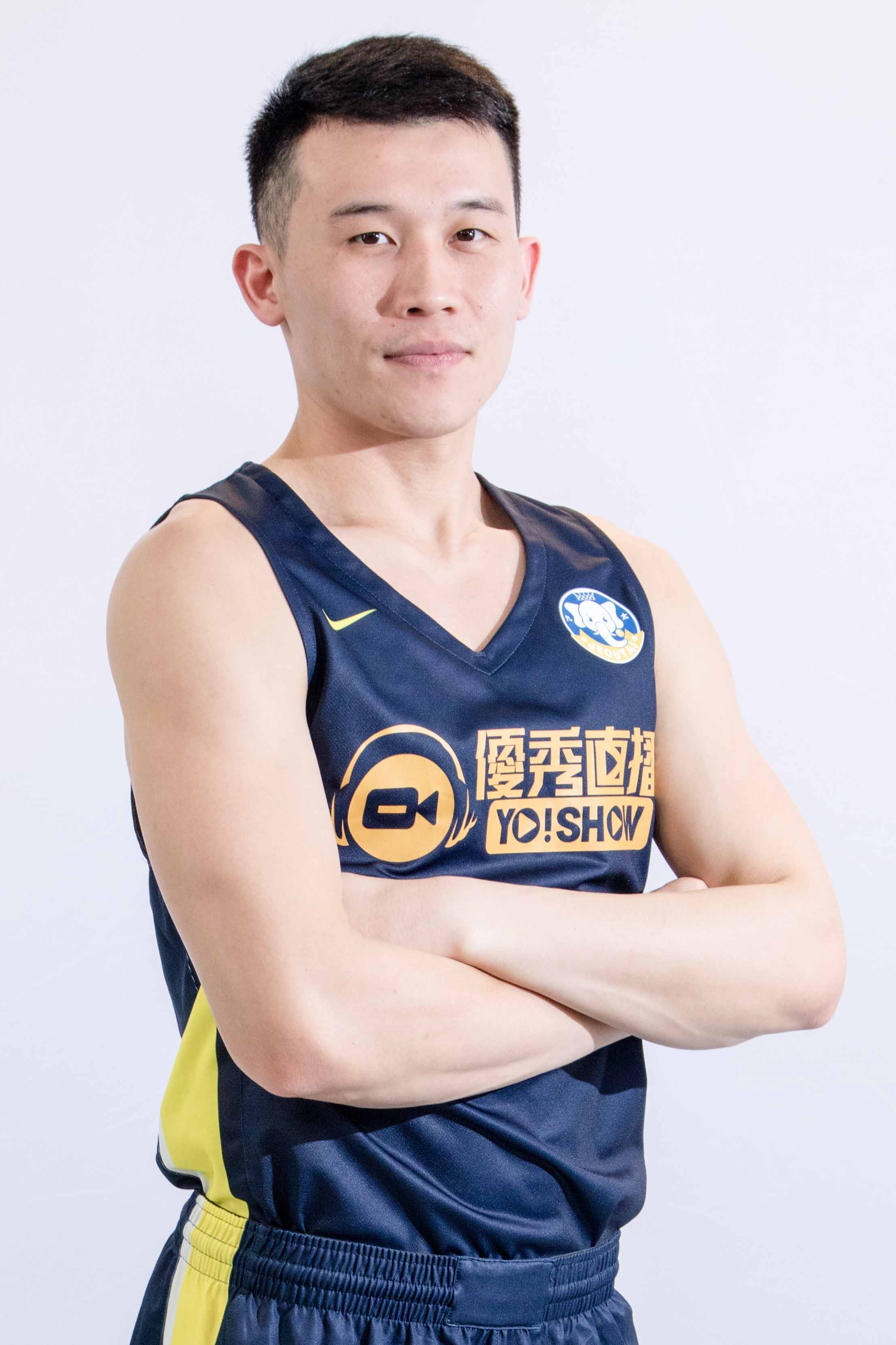 https://img.yixiao17.com/img/basketball/player/ea1ea5405bb6a79ea8aeee45b02cde01.png